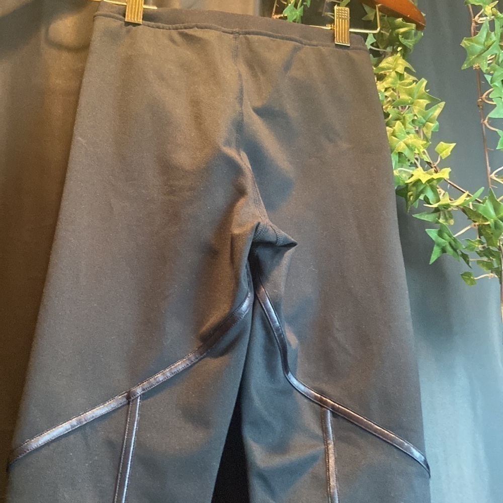 NWT Good American Black Leggings - Picture 9 of 10